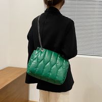 New Chain Tote Bag Large Capacity Shoulder Messenger Bag Wholesale sku image 1