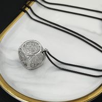 Silberne Geometrische Griechische Exquisite Pulloverkette Kupferhalskette sku image 1