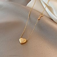 Korean Simple Heart Titanium Steel Necklace Female Trend Pendant Clavicle Chain main image 4