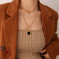 Long Fashion Black White Double-sided Pendant Sweater Chain  New Jewelry main image 1