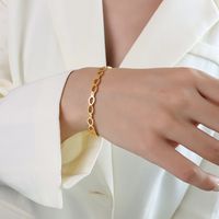 Korean Style Simple Fashion Lucky Number 8 Zircon Bracelet Hand Ornaments Titanium Steel main image 1