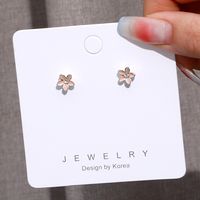 Fashionable And Exquisite Small Flower Accessories Earrings sku image 1