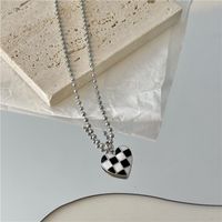 Barocke Natürliche Perlenkette Weiblicher Smiley-anhänger Mehrschichtige Modehalskette Ohrringe Set sku image 1