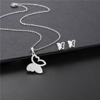 European And American Fashion New Butterfly Pendant Necklace Earrings Set main image 4
