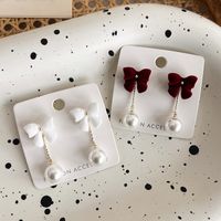 Autumn And Winter Red Velvet Bowknot Pearl Earrings main image 1