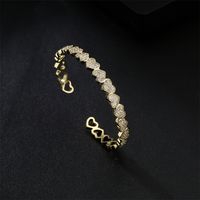 Fashion Copper-plated Gold Heart-shape Bracelet Micro-inlaid Zircon Jewelry main image 4