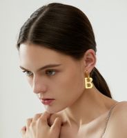 Einfache B-buchstabe Übertrieben Neue Mode Einfache Ohrringe main image 6