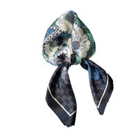 2022 Spring And Autumn Flower Print Small Square Scarf Champagne Scarf main image 6