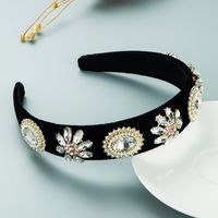 Retro Baroque Flannel Flower Headband Rhinestone Pearl Hair Accessories main image 6