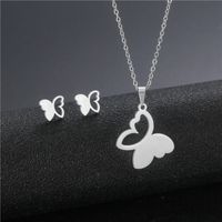 European And American Fashion New Butterfly Pendant Necklace Earrings Set sku image 1
