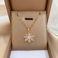 Titanium Steel Copper Fashion Inlay Flower Zircon Pendant Necklace main image 5