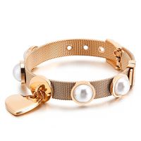 Mode Cœur Acier Au Titane Plaqué Or 18K Pas D'Incrustation Bracelets En Masse sku image 3