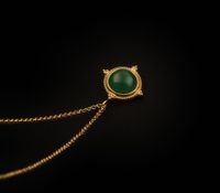 Retro Palace Green Agate Semi-precious Stone Relief Titanium Steel Necklace sku image 1