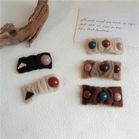 Autumn And Winter New Woolen Pearl Geometric Square Hairpin Wholesale main image 2