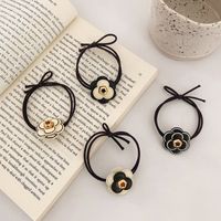 Autumn New Knotted Thin Rubber Band Pu Leather Camellia Hair Scrunchies main image 3