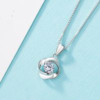 Four-leaf Clover Rotating Pendant Rose Flower Zircon Necklace Simple Fashion Jewelry main image 3