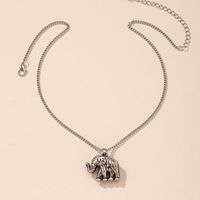 Retro Sweater Necklace Punk Fashion Elephant Pendant Clavicle Chain Wholesale main image 4