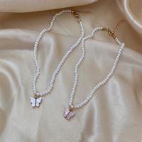 New Creative Simple Butterfly Pendant Pearl Alloy Necklace Wholesale main image 4