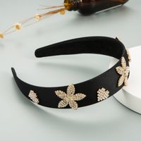 European And American Fashion Bright Color Fabric Hair Band Wide-brimmed Flower Heart-shaped Headband main image 5