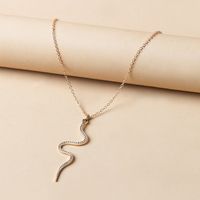 Simple Full Of Diamond Snake Shape Pendant Necklace main image 3