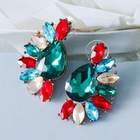New European And American Personality Diamond Flower Shape Female Earrings Wholesale main image 3