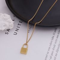 European And American Titanium Steel 18k Gold Clavicle Chain Small Lock Pendant Necklace main image 6