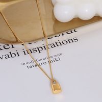 European And American Titanium Steel 18k Gold Clavicle Chain Small Lock Pendant Necklace main image 5