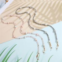 Retro Simple Pearl Mask Chain Hanging Neck Glasses Chain Irregular Rice Bead Mask Rope Hanging Chain Necklace main image 3