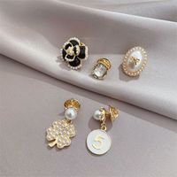 Fashionable Personality Korean New Brooch Set Simple Pearl Five-piece Brooches main image 1