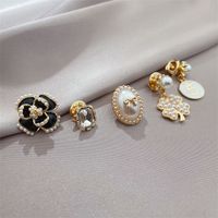 Fashionable Personality Korean New Brooch Set Simple Pearl Five-piece Brooches main image 5