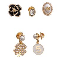 Fashionable Personality Korean New Brooch Set Simple Pearl Five-piece Brooches main image 6