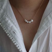 Jewelry Gradient Bubble Five Pearl Collar Chapado En Oro De Acero De Titanio De 18 Quilates sku image 2