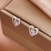 Simple Heart Fashion Metal Zircon Heart Copper Earrings main image 3