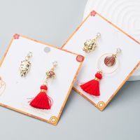 Fashion Chinese Style Alloy Diamond Tassel Asymmetric Earrings main image 5