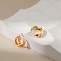 New Special-shaped Design Twisted Irregular Smooth Earrings main image 3