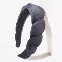 Korean Velvet Sponge Hair Band Autumn And Winter Wide Side Temperament Retro Solid Color Hairpin main image 1