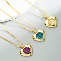 Fashion Ocean Heart Hollow Round Pendant Copper Gold-plated Inlaid Zircon Heart-shaped Necklace main image 3