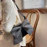 Small Bag Bow Knot Female Bag New Autumn And Winter Fashion Shoulder Messenger Small Square Bag main image 1