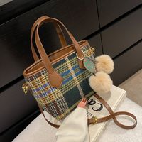 Simple Woolen Fashionable Large-capacity One-shoulder Messenger Bag main image 1
