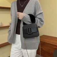 Western Shoulder Chain Fashion Plush Portable Small Square Messenger Bag sku image 4