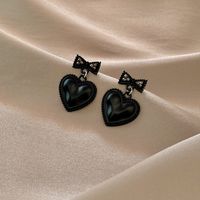 Tide Black Love Earrings Female Retro Design Niche Earrings main image 5