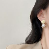 Fashion Geometric Pearl Personality Earrings Disc Earrings main image 5