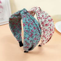 Classic Floral Knotted Retro Wide-sided Double-layer Twisted Hairpin Headband main image 2