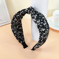 Classic Floral Knotted Retro Wide-sided Double-layer Twisted Hairpin Headband sku image 4