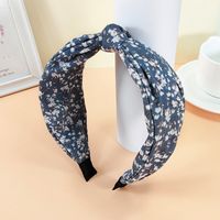 Classic Floral Knotted Retro Wide-sided Double-layer Twisted Hairpin Headband sku image 5