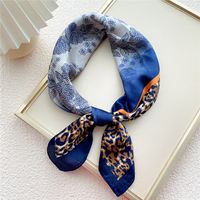 Spring And Autumn New Style 70cm Small Square Scarf Fashion Small Scarf sku image 4