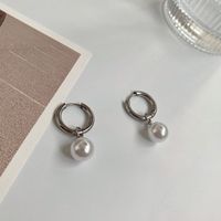 Elegant Pearl Personality Simple Beautiful Titanium Steel Drop Earring sku image 1