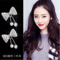 Cute Korean Style Bowknot Rhinestone Earrings main image 4