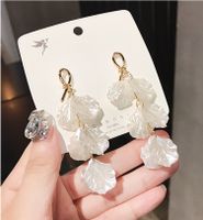 Fashion Shell Flower Earrings Female Korean Long Shell Flower Earrings Wholesale main image 1