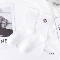Chaussettes En Coton Confortables Et Respirantes À La Mode Avec Broderie De Dessin Animé En Noir Et Blanc sku image 2